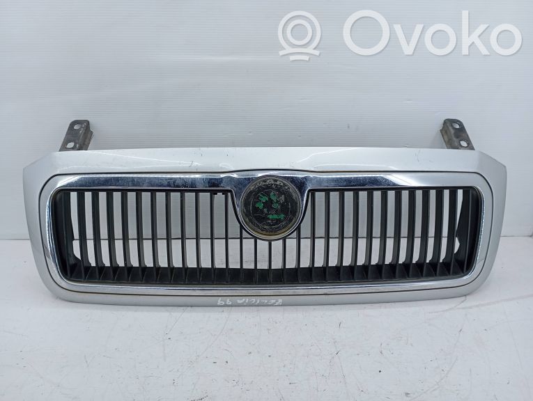 Skoda Felicia I Kühlergrill 