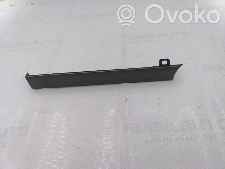 Moldura del panel   1T1858417B