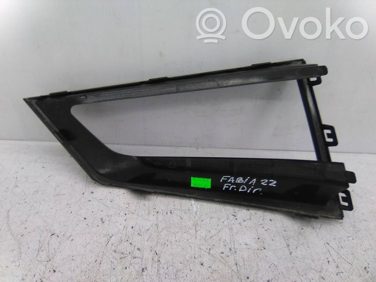 Skoda Fabia Mk4 (6VA) Listwa pod lampę przednią 