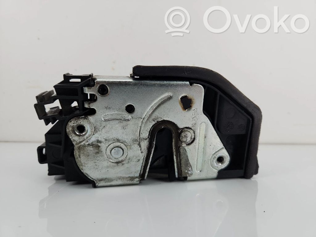 BMW 1 F20 F21 Serratura portiera anteriore 
