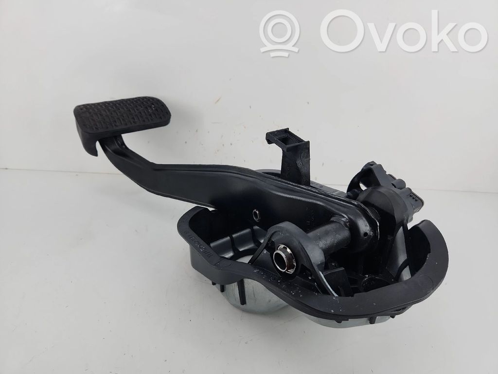 Pedală frână   A2052920415