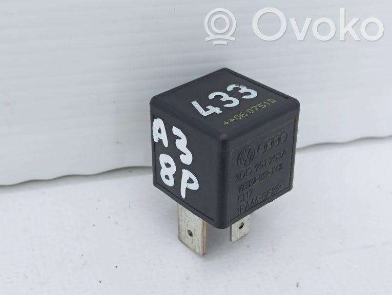 Audi A3 S3 8P Multifunctional control switch/knob 