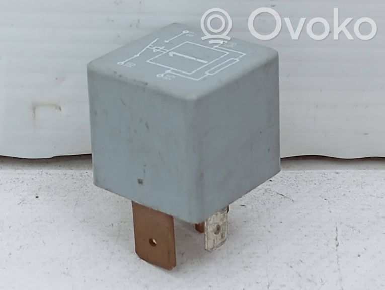 Volkswagen PASSAT B3 Interruptor de control multifunción 