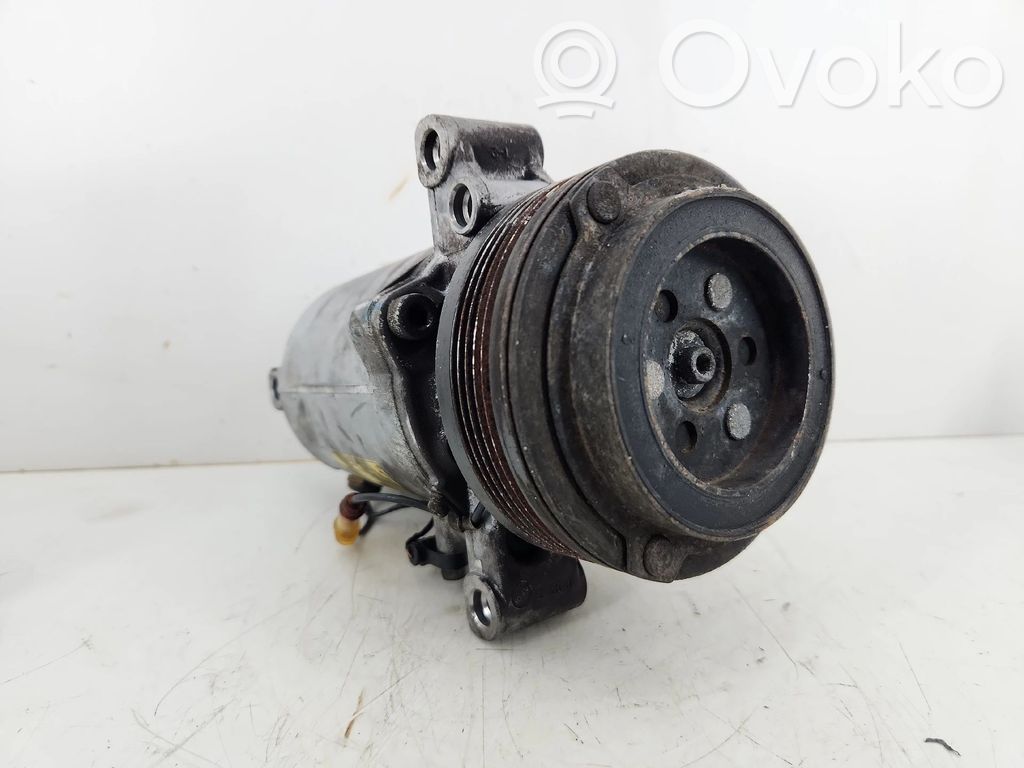 BMW 5 E39 Compresor (pompă) aer condiționat (A/C) 