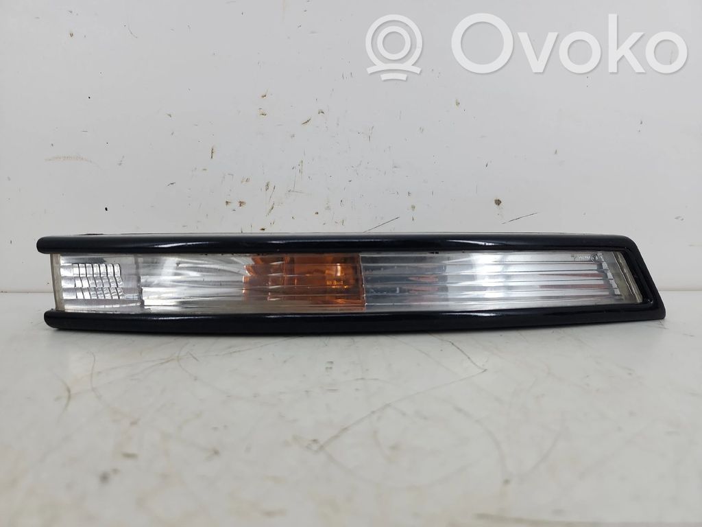 Volkswagen PASSAT B5.5 Señal de giro del parachoques delantero 