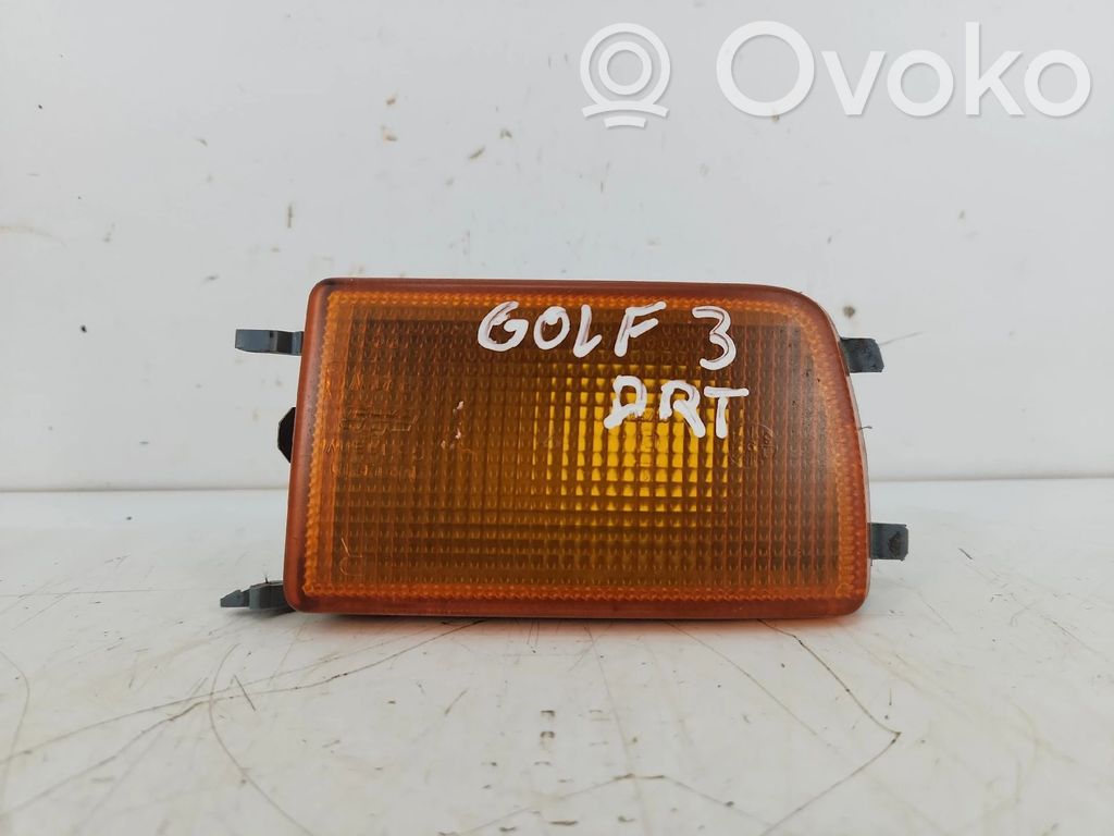 Volkswagen Golf III Blinker vorne Stoßstange