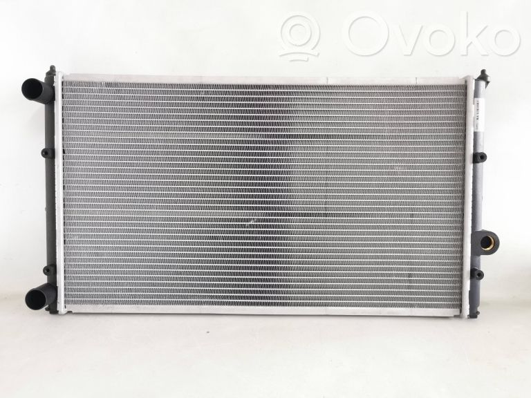 BMW 1 E81 E87 Radiatore di raffreddamento