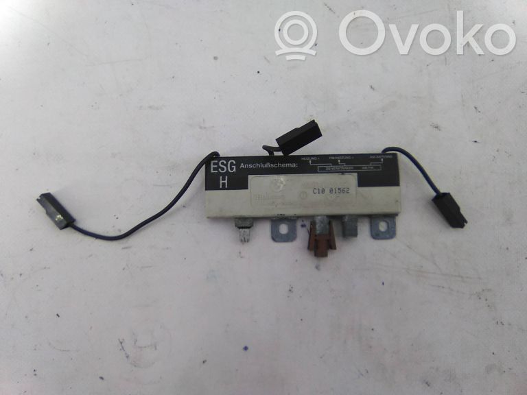 BMW 5 E34 Amplificador de antena aérea 