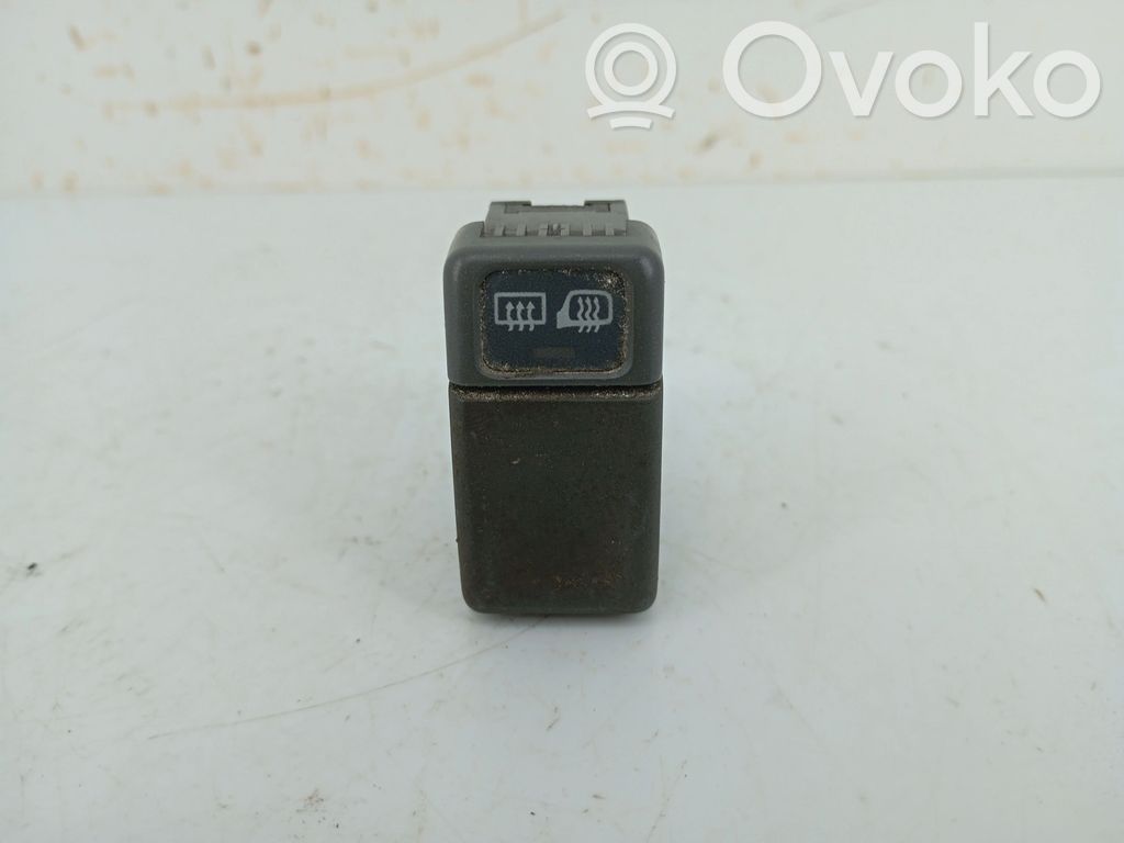 Windscreen/window heater switch   9162952