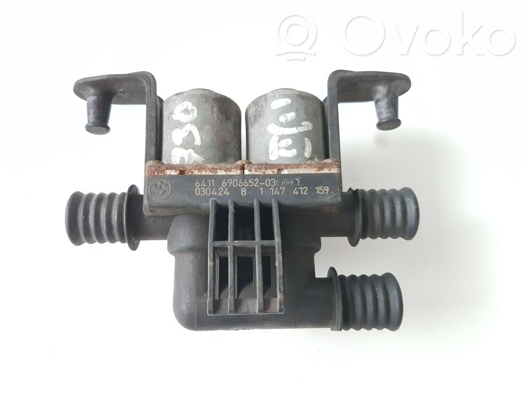 Apsildes radiatora vārsts (-i)   6906652,1147412159,030424,0301939,64110301939,64116908294,64116931708,6908294