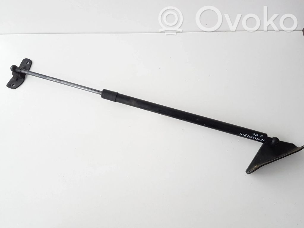 Subaru Forester SK Tailgate/trunk strut/damper 