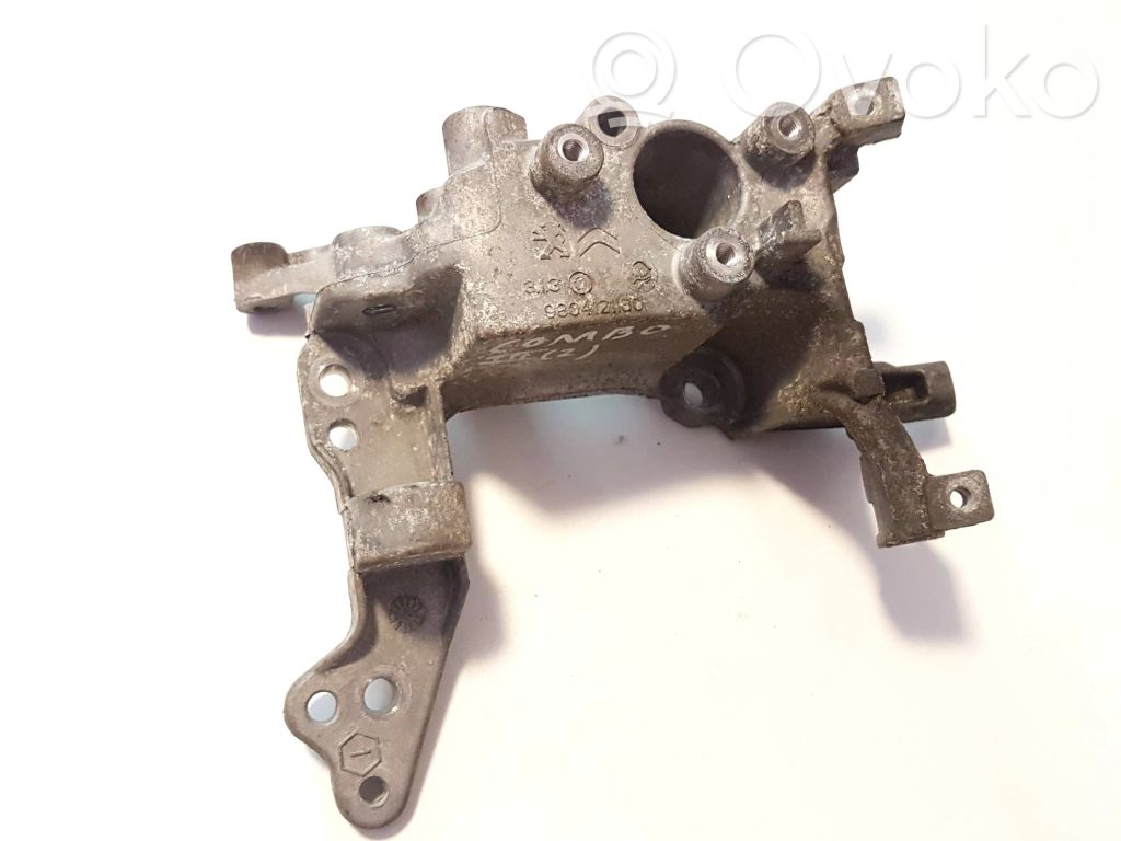 Engine mounting bracket   9804121180