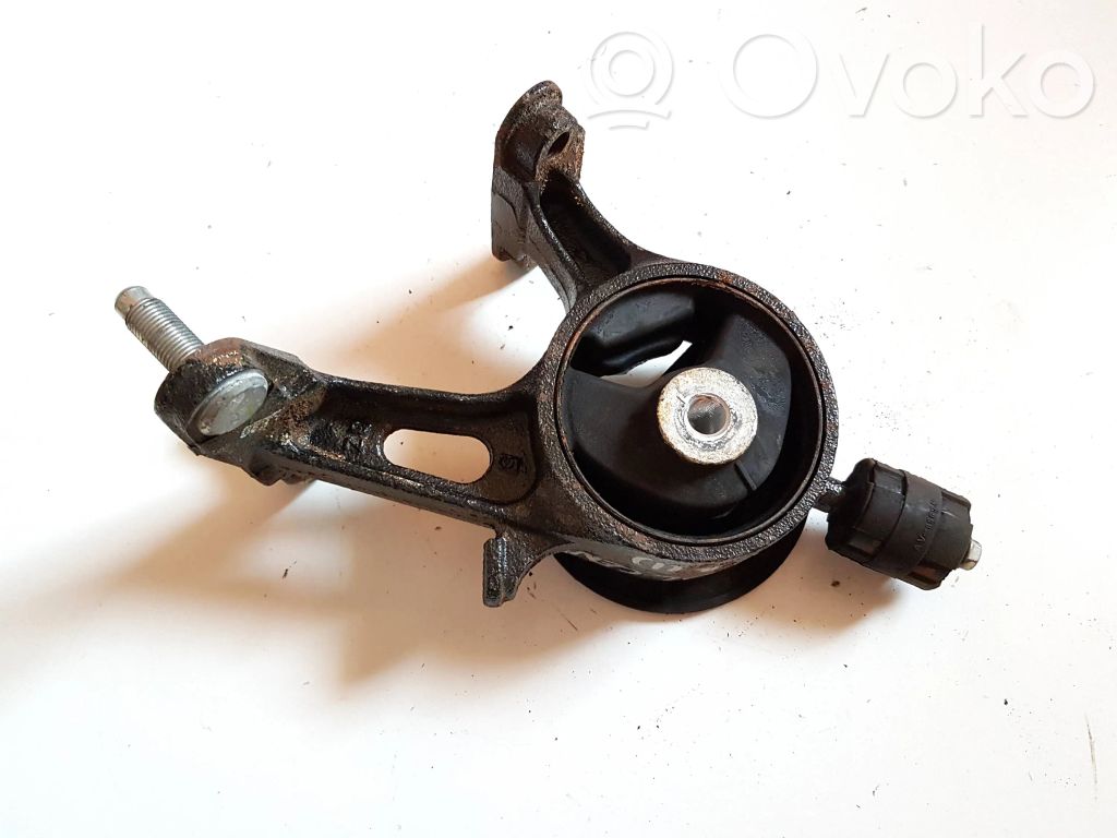 Toyota RAV 4 (XA40) Engine mount bracket 