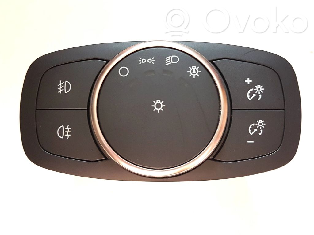 Ford Focus Light switch 