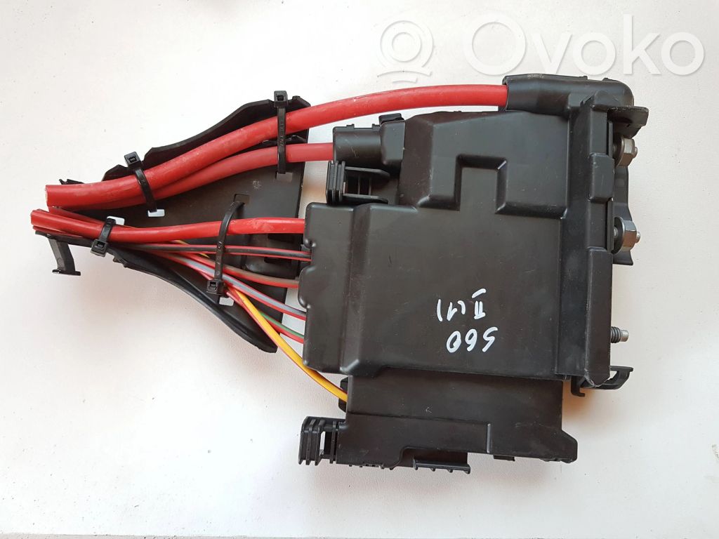 Volvo S60 Ramka / Moduł bezpieczników 