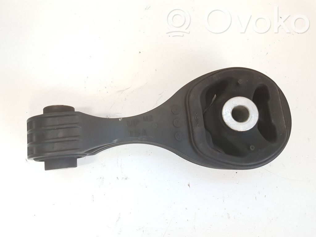 Honda HR-V Engine mount bracket 