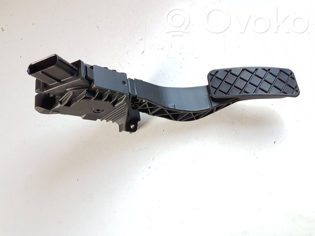 Seat Arona Gaspedal 