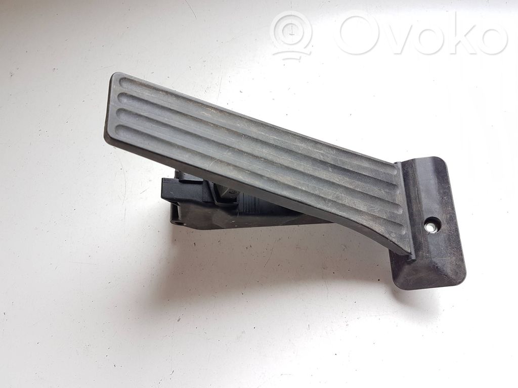 BMW 4 F32 F33 Akceleratoriaus pedalas 