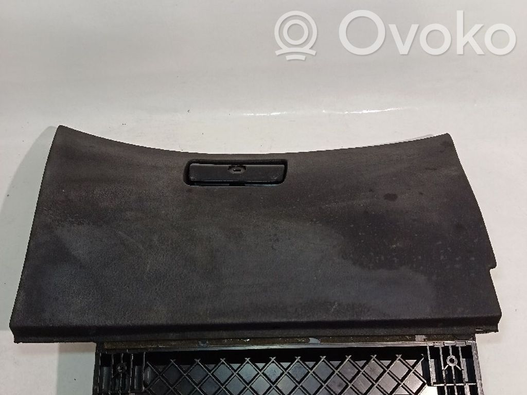 BMW 3 E46 Glove box 