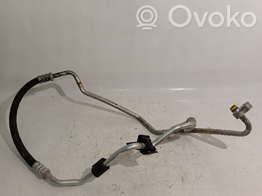 Air conditioning (A/C) pipe/hose   52529410,922331901