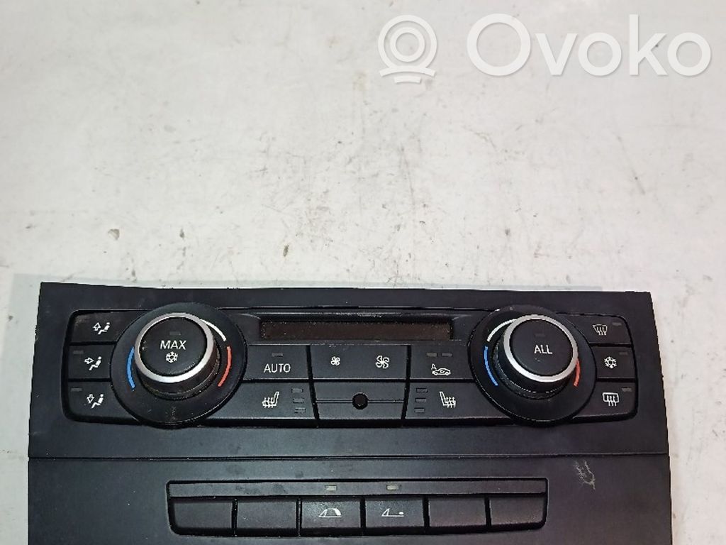 BMW 1 E82 E88 Climate control unit 