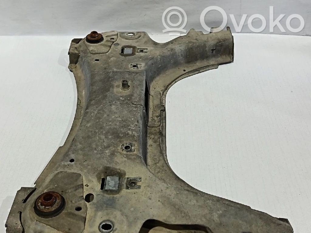 Front subframe   8200275526