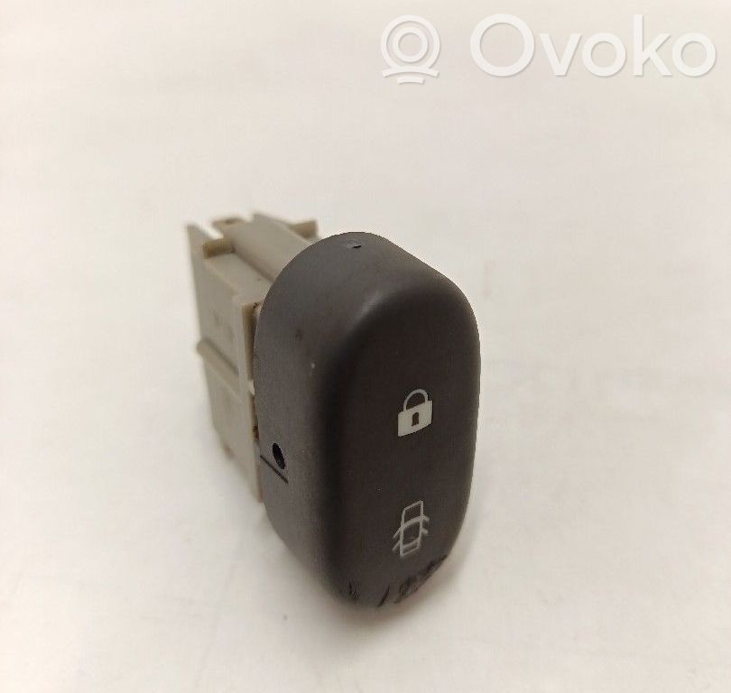 Central locking switch button   038167A