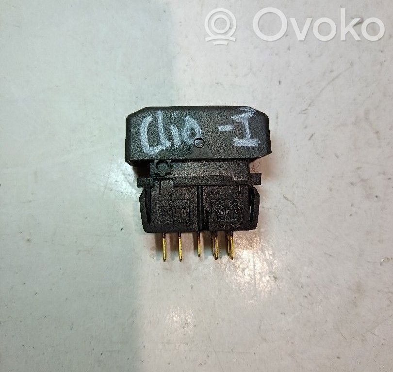 Hazard light switch