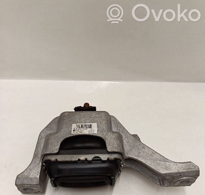 Mini Cooper Countryman R60 Engine mount bracket 