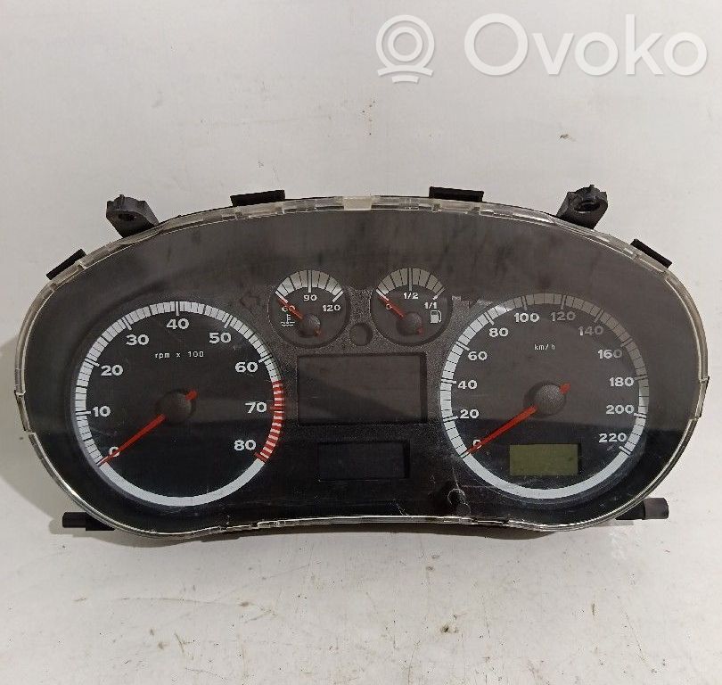 Seat Ibiza II (6k) Speedometer (instrument cluster) 