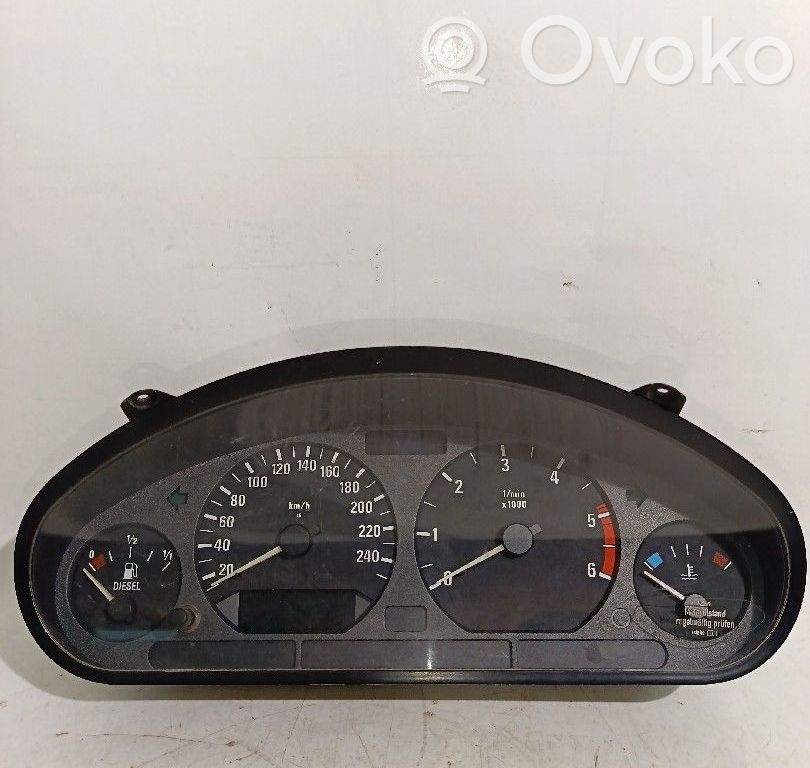 BMW Z3 E36 Spidometrs (instrumentu panelī) 