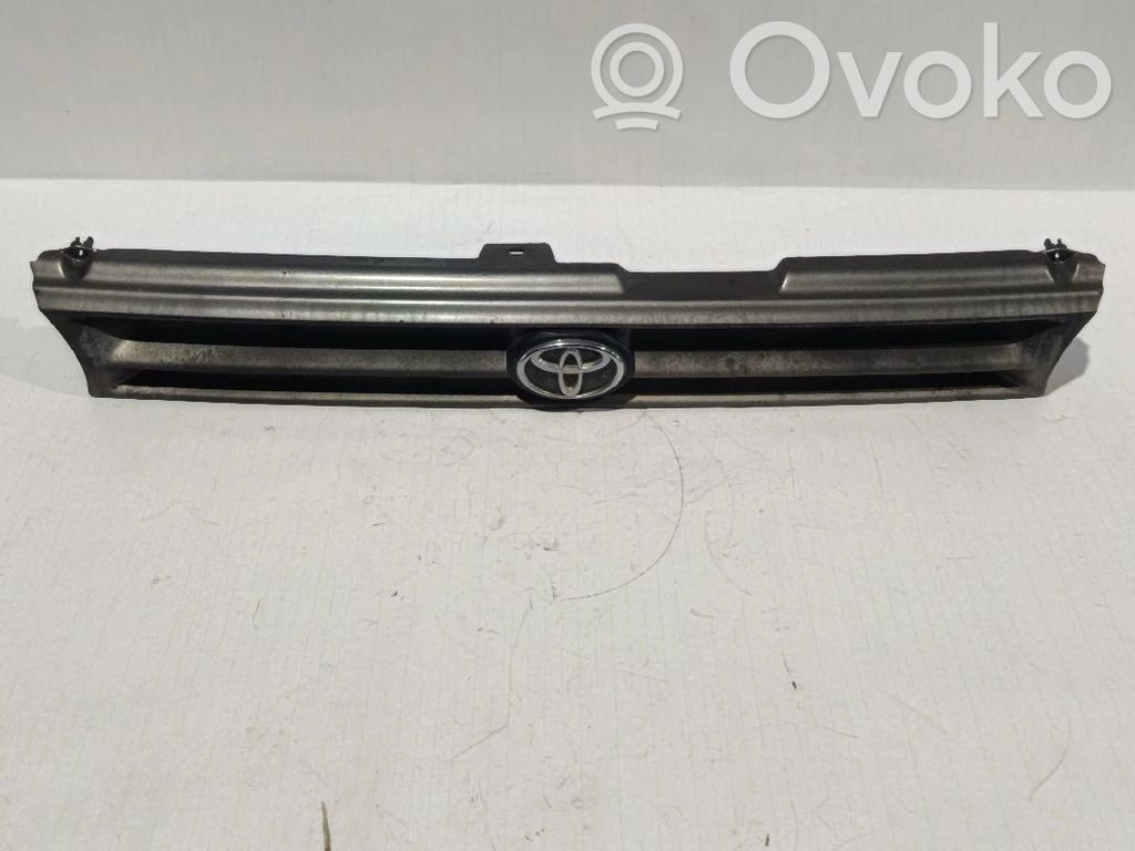 Front grill   1266012710,244D53101