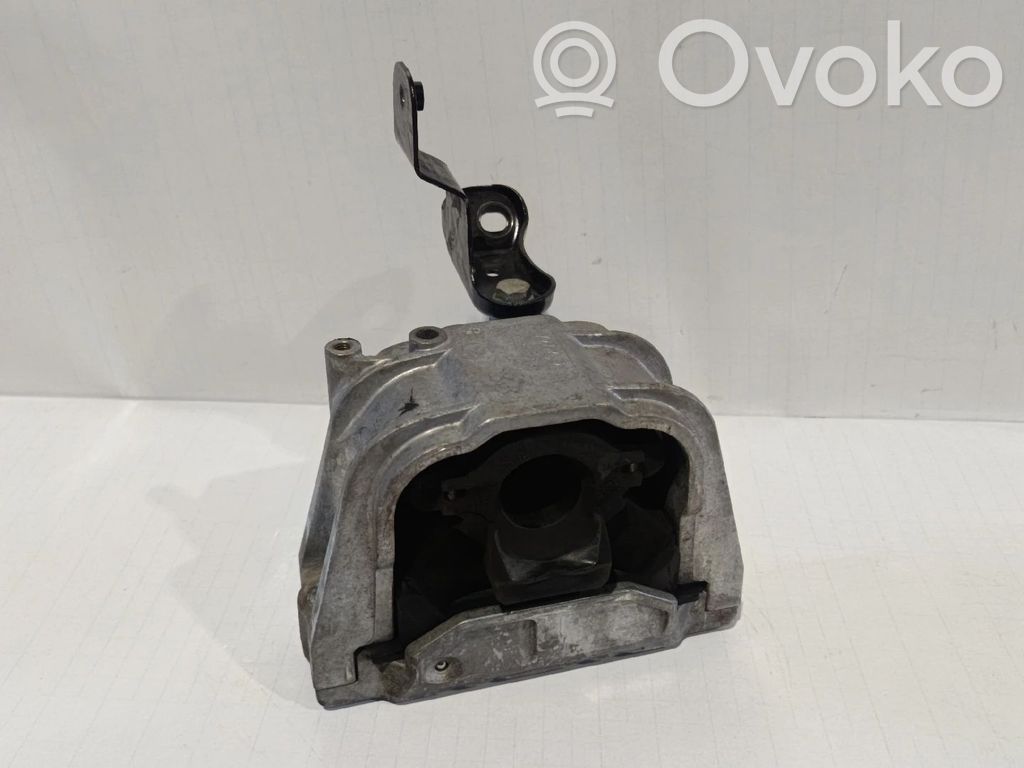 Dzinēja spilvens   1K0199262CF