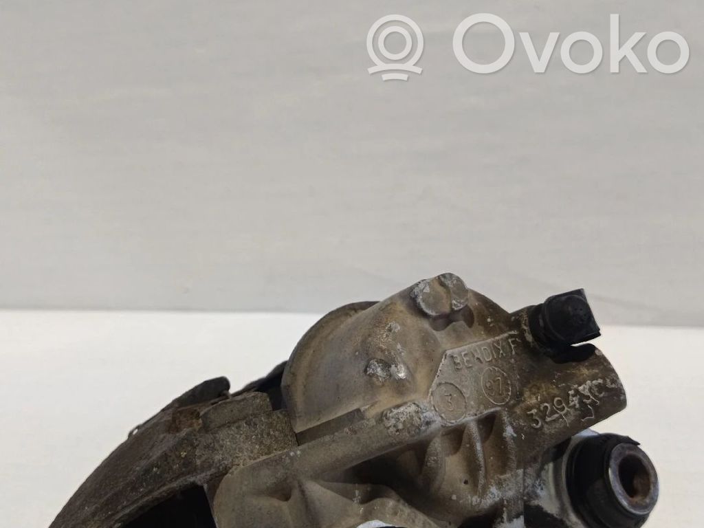 Citroen Saxo Front brake caliper 