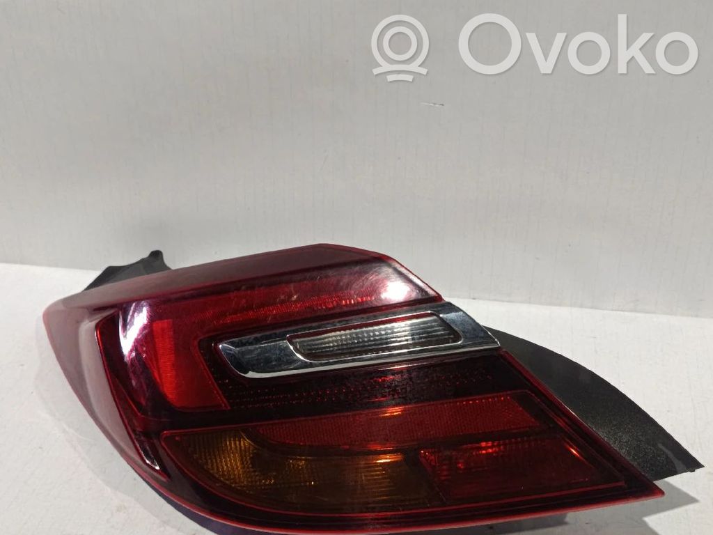 Opel Insignia A Takaluukun takavalot 