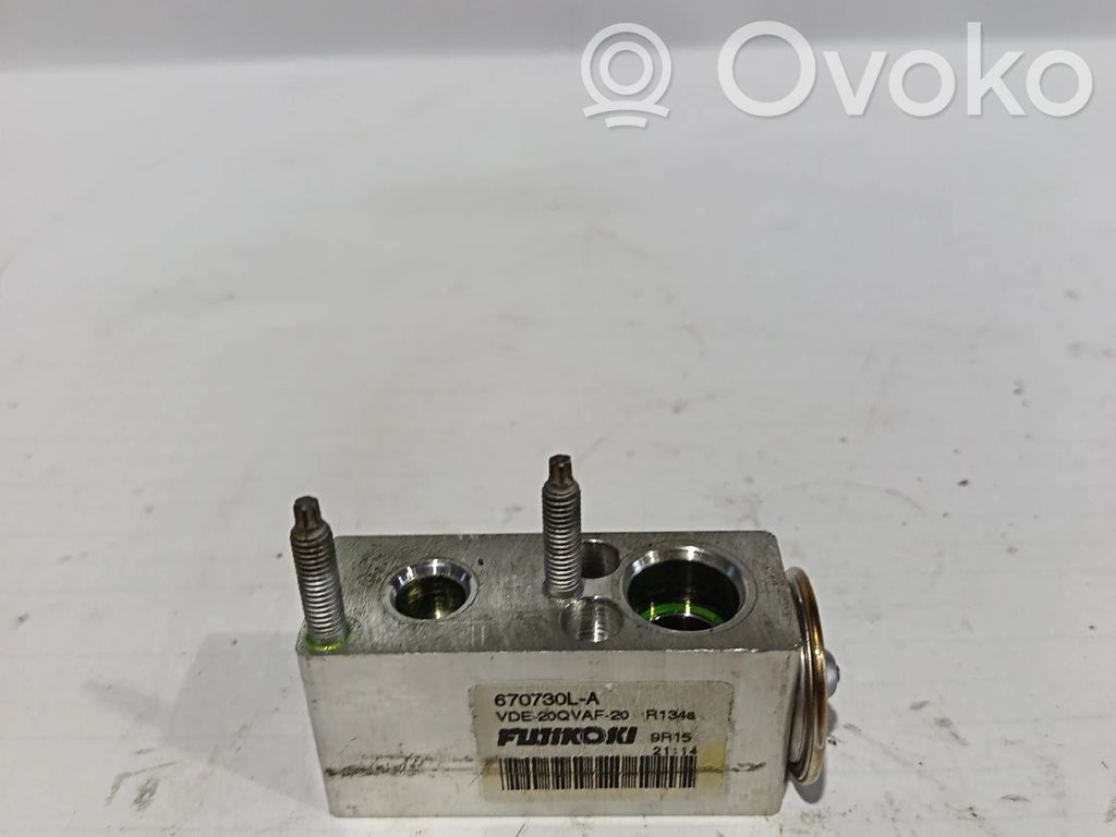 Venttiili   670730L