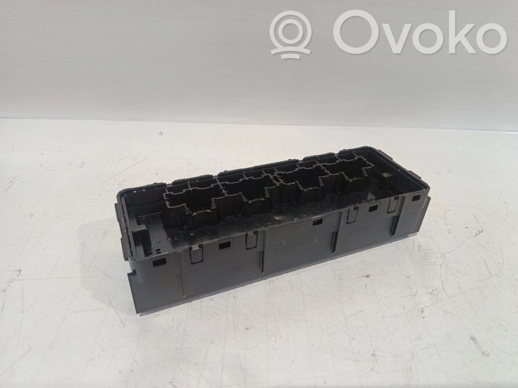 Other control units/modules   13340389,90151388
