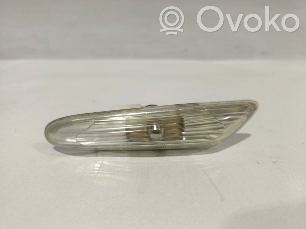 Front bumper turn signal   63136932997,3403613,3403614,3418447,3418448,63133403613,63133403614,63133418445,63133418446,63133418447,63133418448,63136911370,63136911371,63136911372,63136923919,63136932997,63136932998,63137165741,63137165742,63137165913,63137165914,63137165915,63137165916,63137253325,63137253326,63316911370,63316911371,6911371,6911372,6923919,6932997,7165741,7165915,7165916,7253325