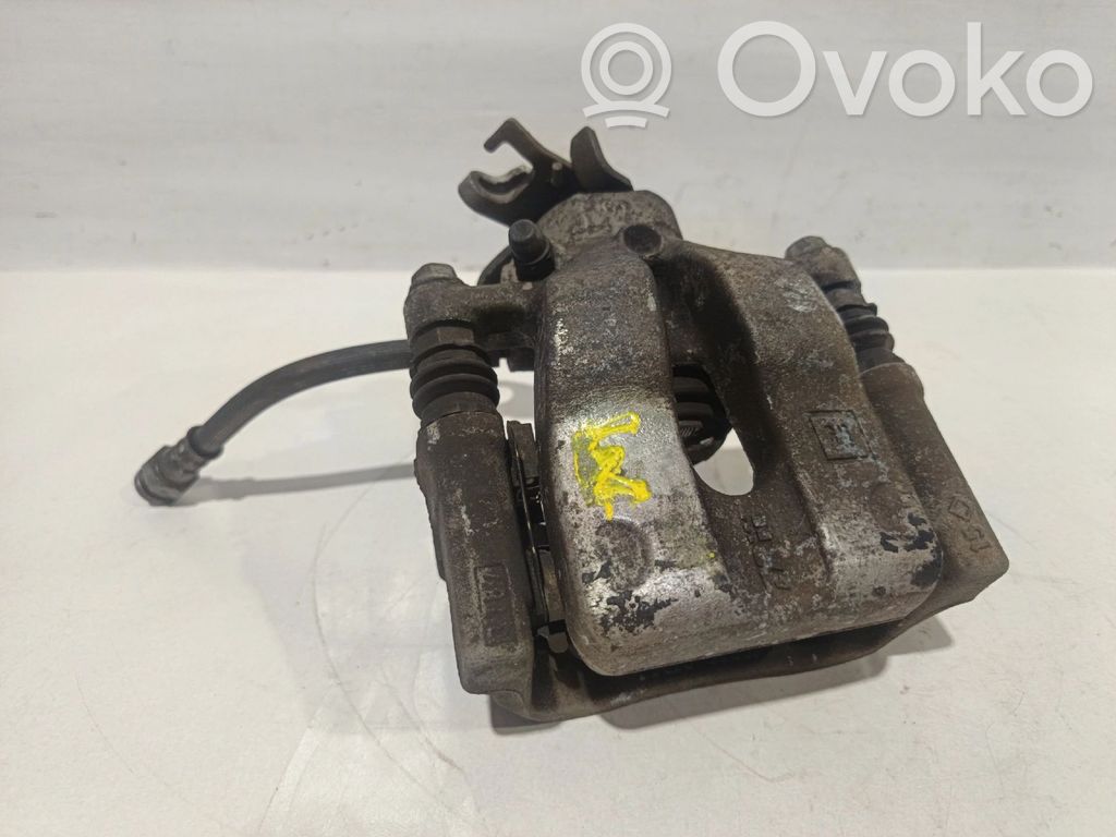 Opel Corsa E Galinis suportas 