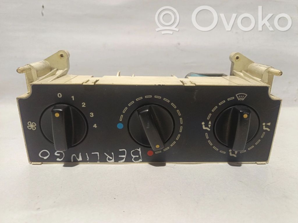 Climate control unit   654984A