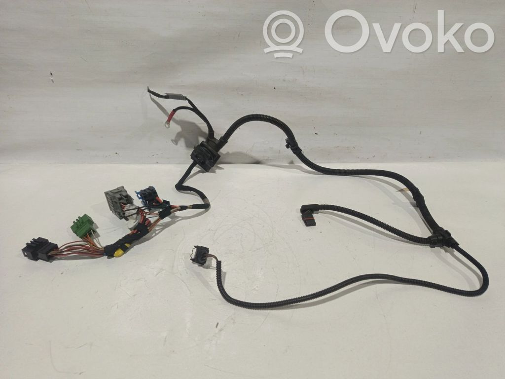 Engine installation wiring loom   7580395
