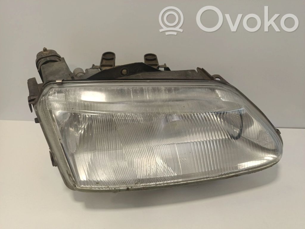 Renault Espace III Scheinwerfer 