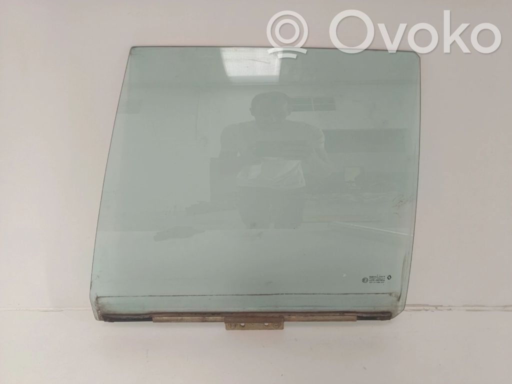 Renault 19 Rear door window glass 