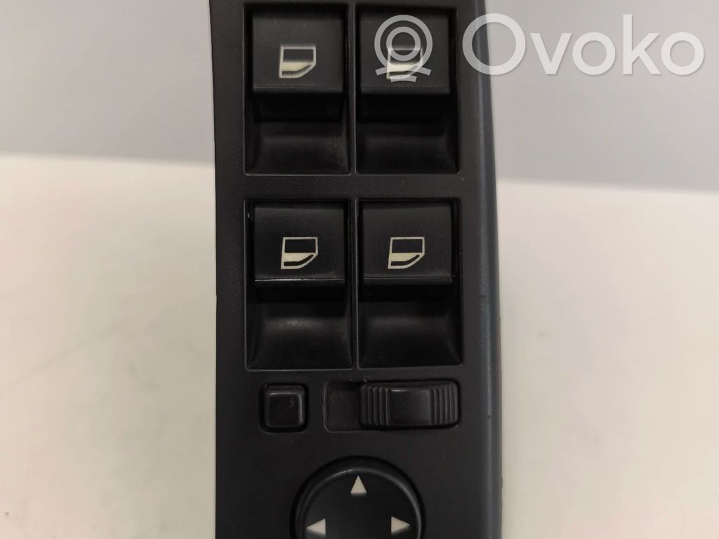Electric window control switch   6952799