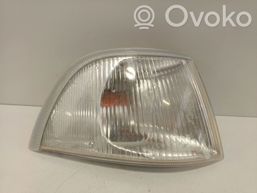 Volvo S40, V40 Front bumper turn signal 