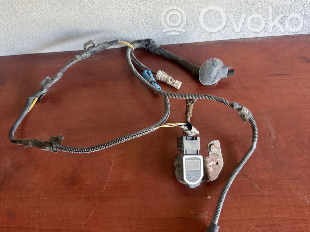 Regulator tylnego zawieszenia pneumatycznego   151019