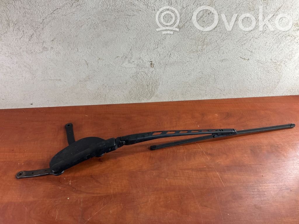 BMW 5 E60 E61 Windshield/front glass wiper blade 