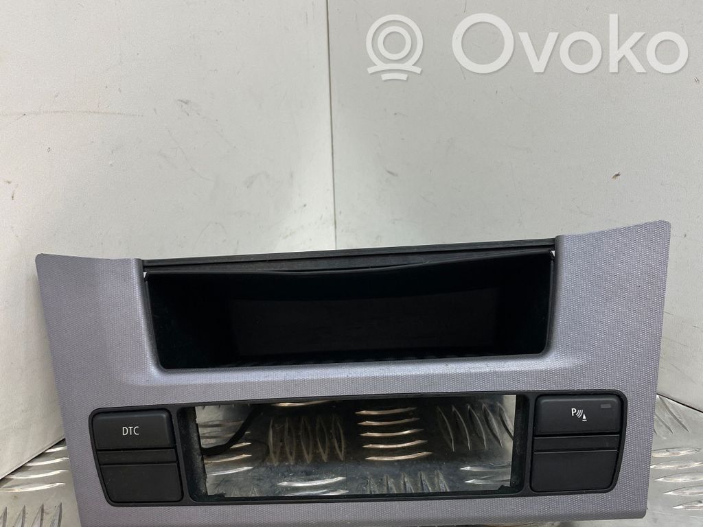 BMW 5 E60 E61 Glove box central console 