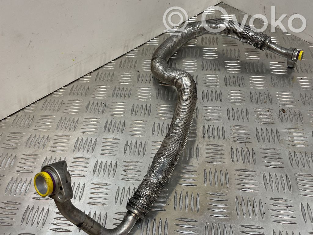BMW X5 E70 Ilmastointilaitteen putki (A/C) 