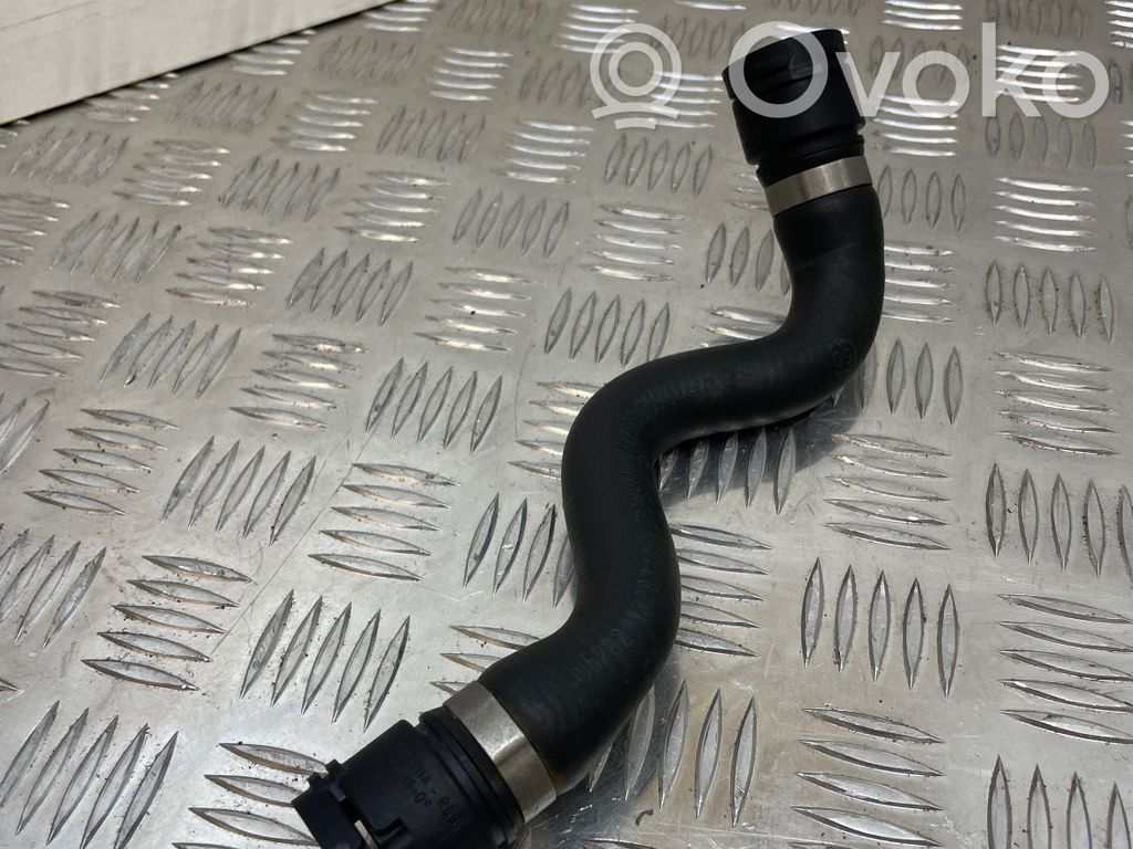 BMW 5 E60 E61 Engine coolant pipe/hose 